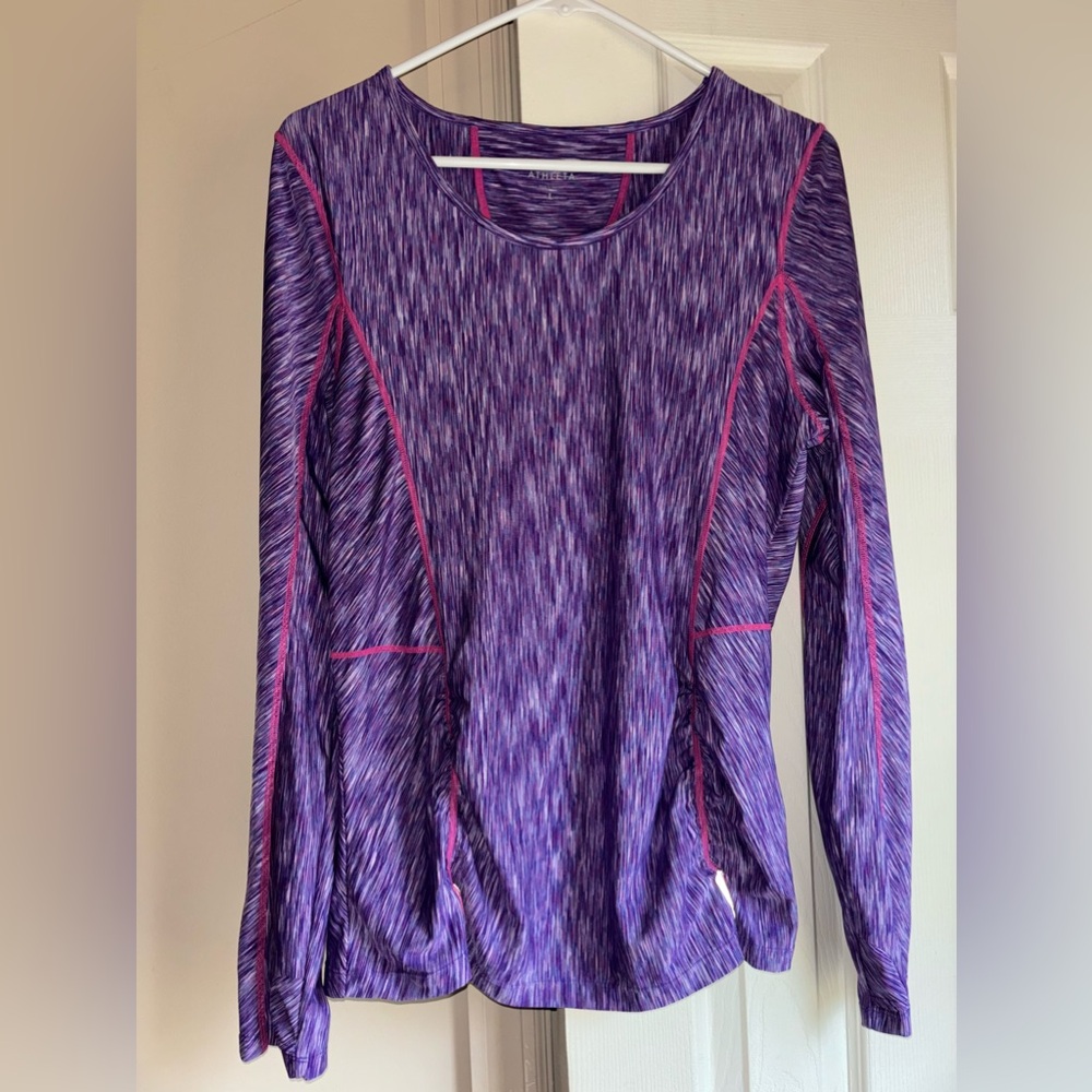 Athleta long sleeve top